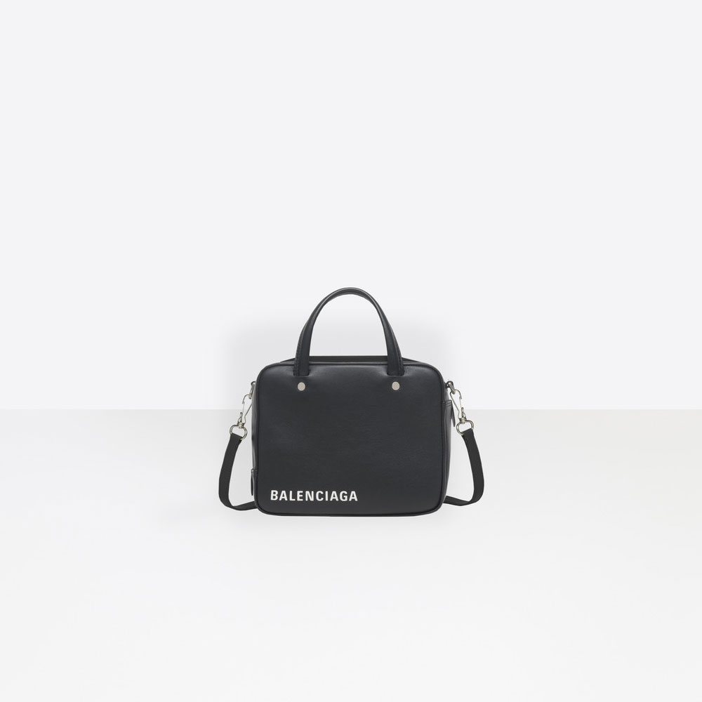 Balenciaga Small sized calfskin carry bag 513995 C8K02 1000
