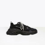 Balenciaga Triple S Sneaker in Black 534217 W2CA1 1000