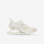 Balenciaga X pander Sneaker in White 653870 W2RA2 9000