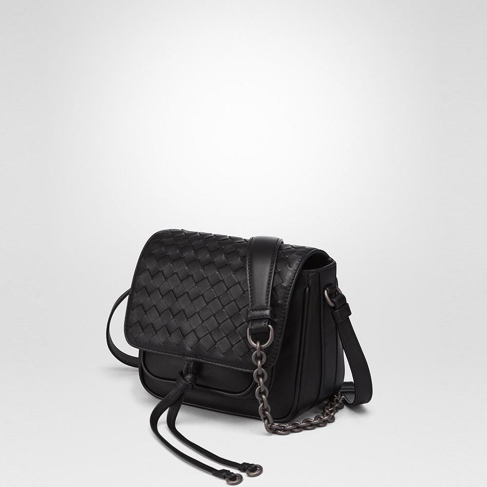 Bottega Veneta shoulder bag in nero intrecciato nappa 45325840VJ - Photo-2