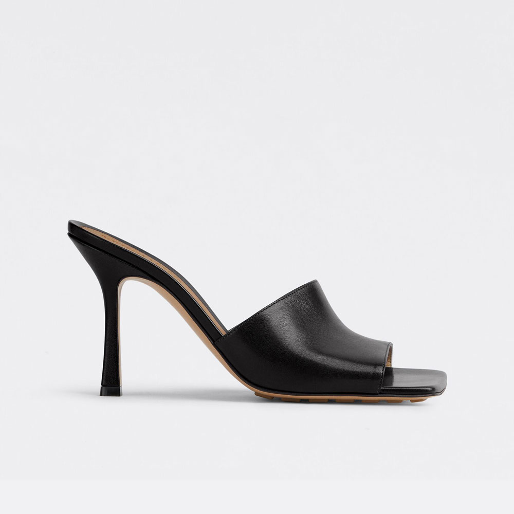 Bottega Veneta Stretch Mule in Black 610538 VBSF 01000