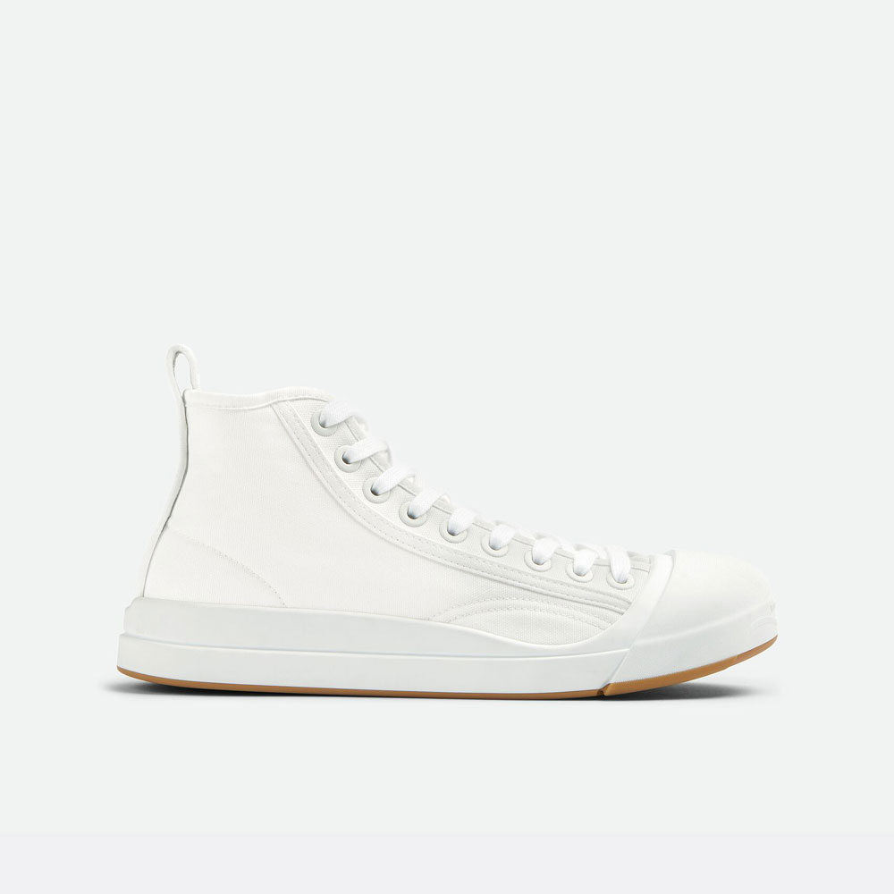 Bottega Veneta Vulcan Sneaker in Optic White 755130 V2R1 09122