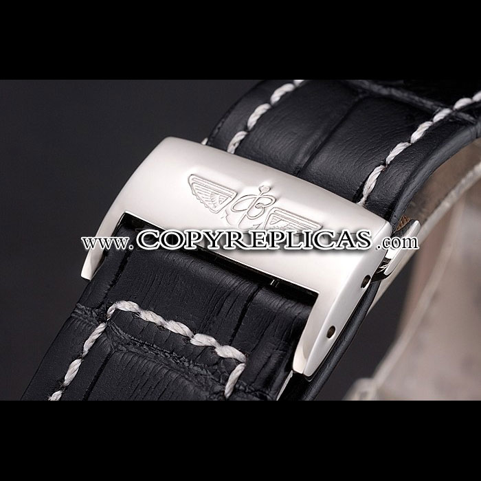 Breitling Navitimer World Black Dial Black Leather Bracelet BL5649 - Photo-4