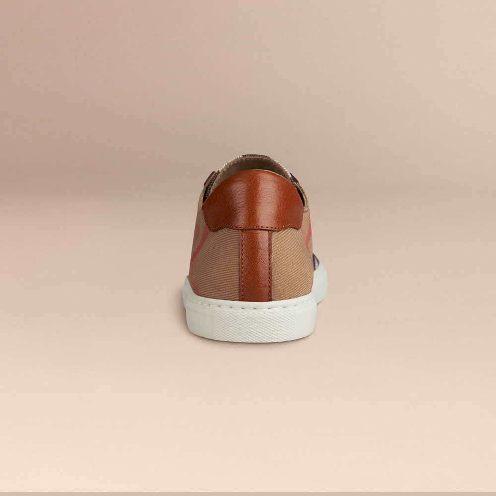 Burberry House Check Canvas Trainers 39133981 - Photo-3