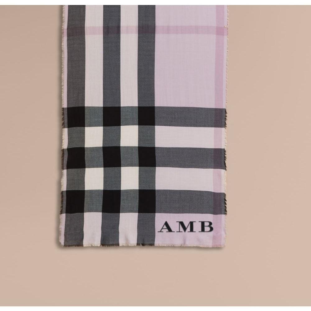 Burberry Lightweight Cashmere Scarf in Check in Dusty Lilac 39997071 - Photo-2