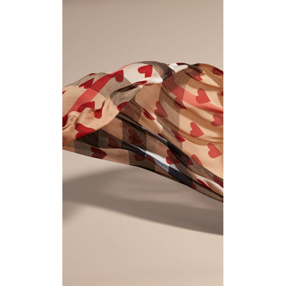 Burberry Heart and Check Modal and Cashmere Scarf Camel red 40232201 - Photo-2