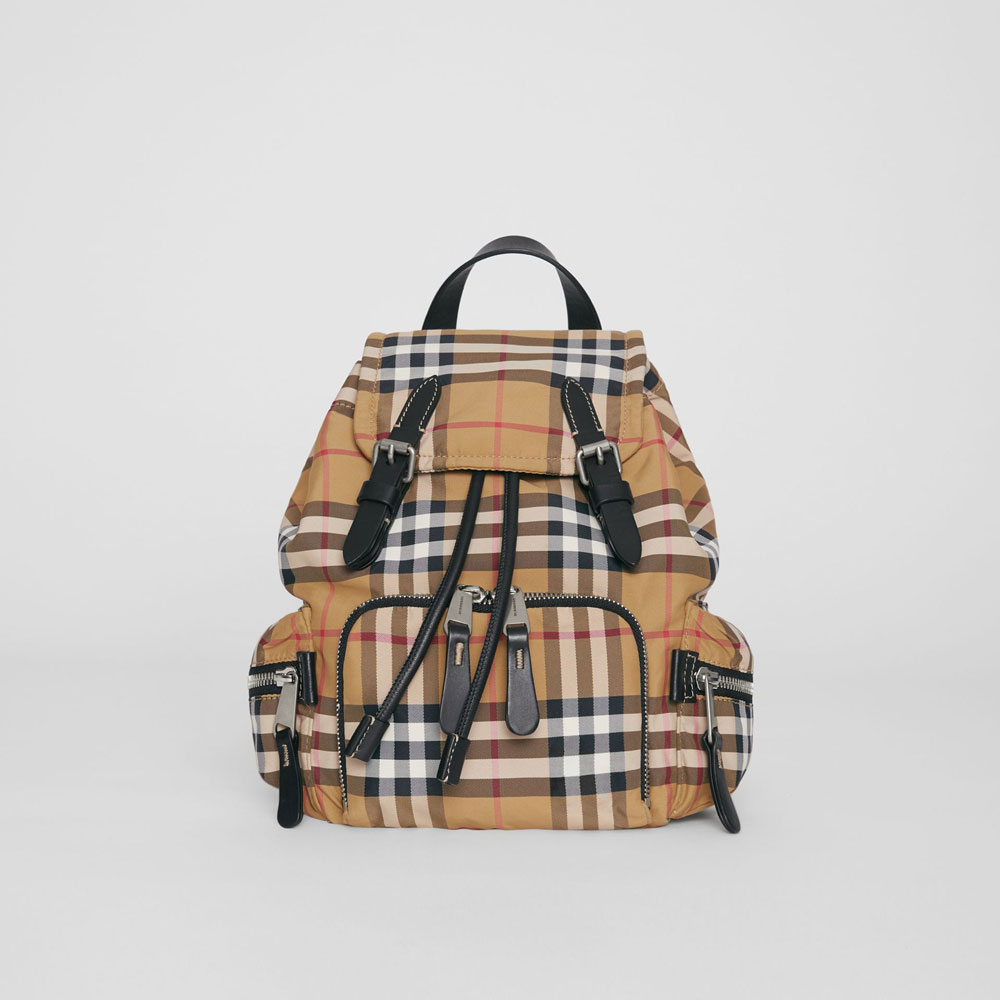 Burberry Small Crossbody Rucksack in Vintage Check 80067251
