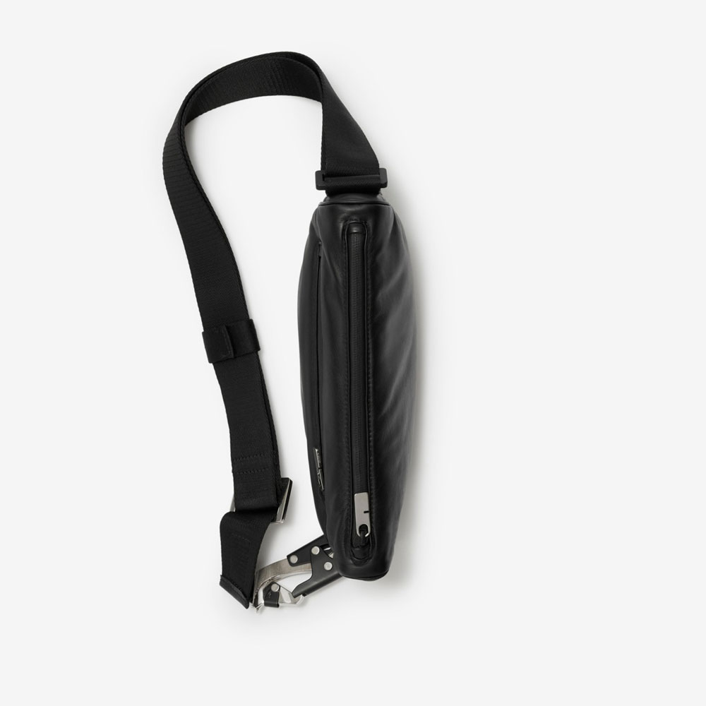 Burberry Shield Crossbody Bag in Black 80784021 - Photo-3