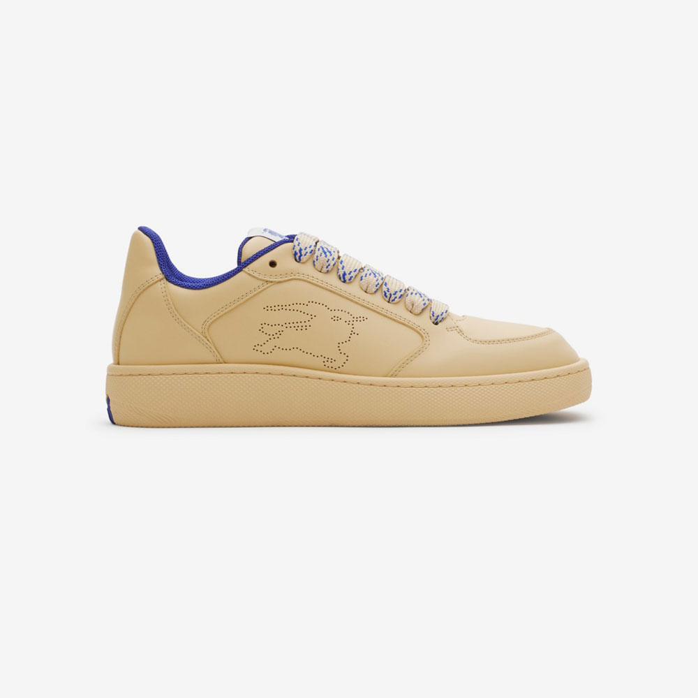 Burberry Leather Stock Sneakers in Vanilla 80995071