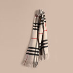 Burberry Classic Cashmere Scarf in Check Stone 39546731