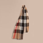 Burberry Lightweight Cashmere Scarf in Check Camel 39929861
