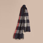 Burberry Lightweight Cashmere Scarf in Check Navy 39946851