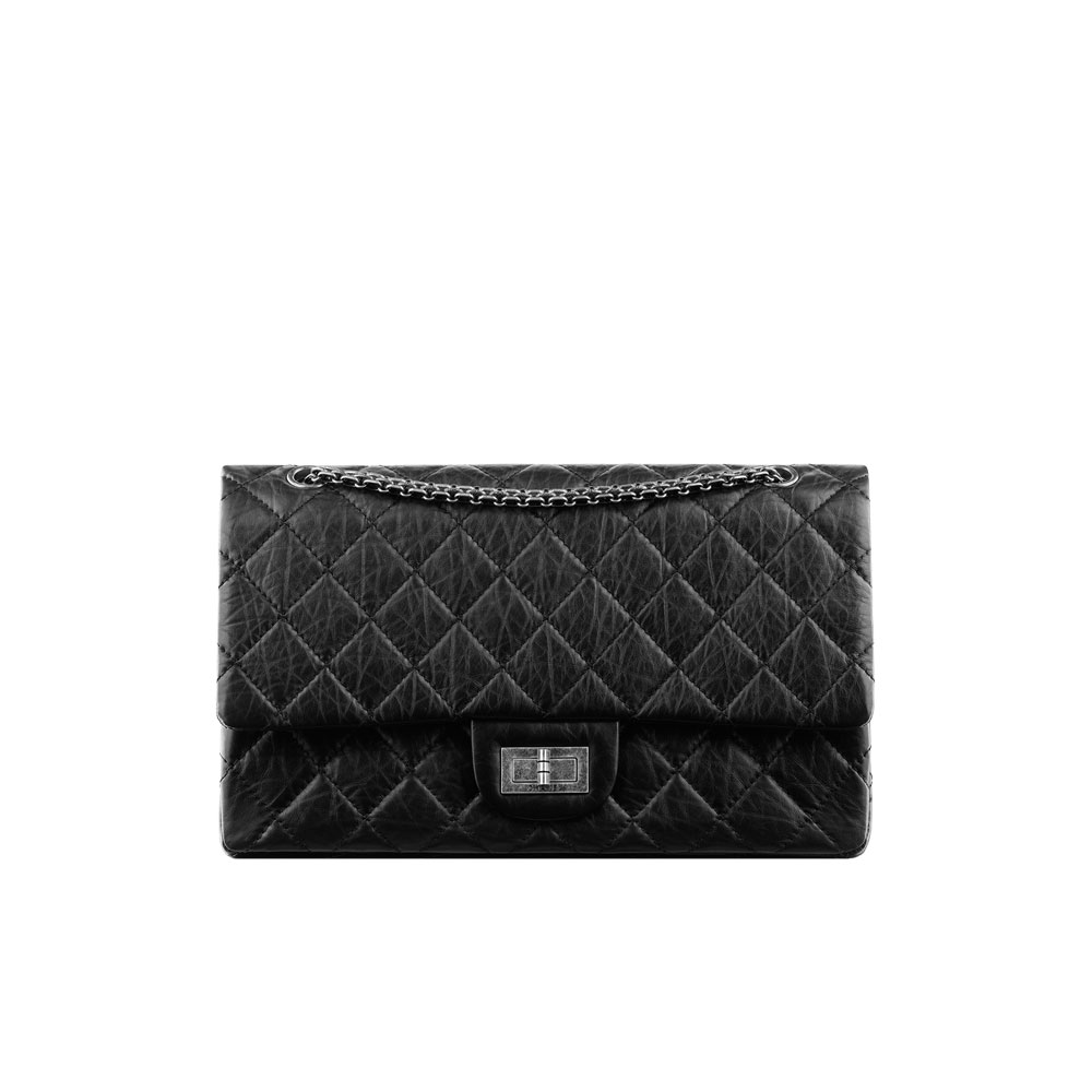 Chanel 2.55 flap bag A37590 Y04150 C3906