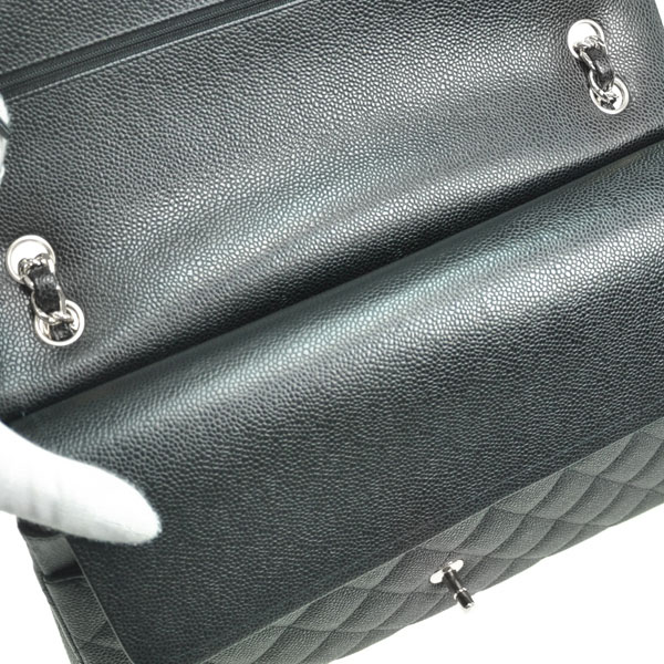Chanel Large classic flap bag A58601 Y25378 C3906 - Photo-4