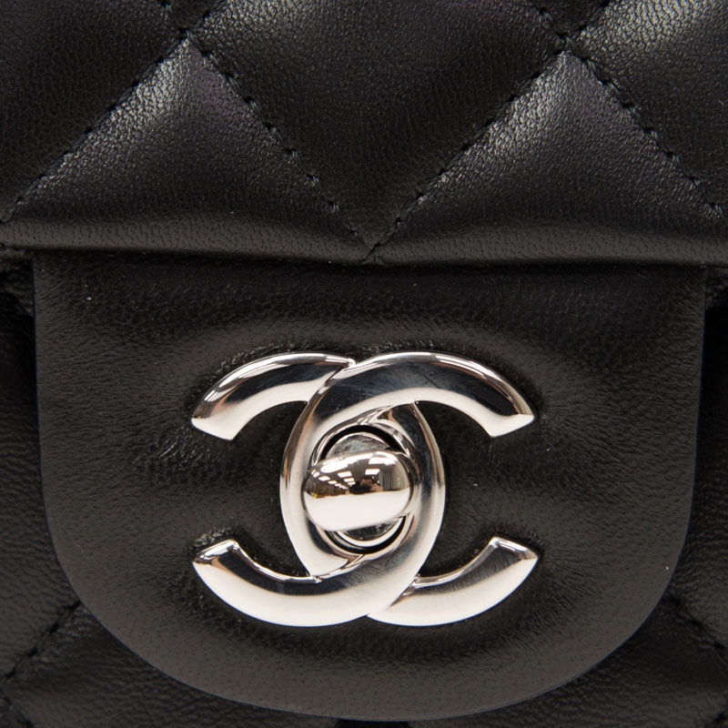 Chanel Mini Flap bag Black lambskin A69900 Y01480 94305 - Photo-4