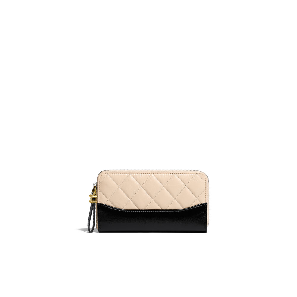 Chanel Small zipped wallet A84405 Y61477 C0204