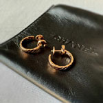 Chanel COCO hoops J13161