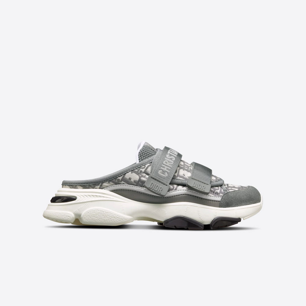 D-Wander Sneaker Gray Dior Oblique Technical Fabric KCK346OBY S33G