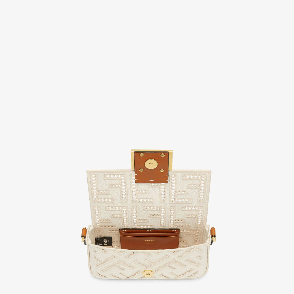 Fendi Baguette Mini White Canvas Bag With Embroidery 8BS017 AF2V F1DSV - Photo-4