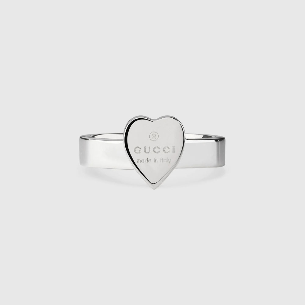Heart ring with Gucci trademark 223867 J8400 8106