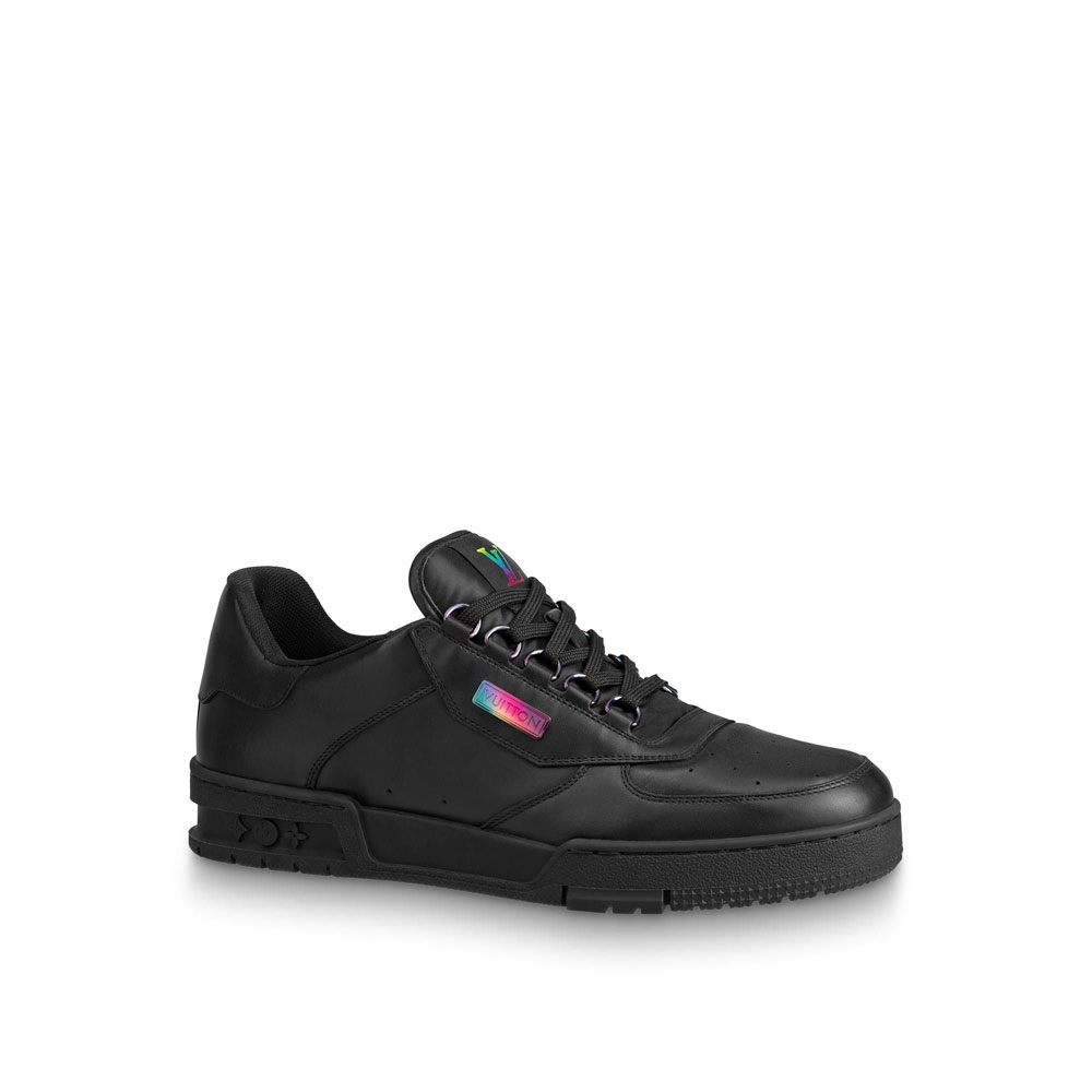 Louis Vuitton Trainer Sneaker in Black 1A5YSG