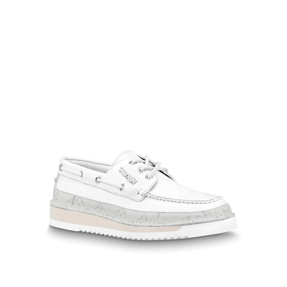 Louis Vuitton Cosy Boat Shoe in White 1A8K0I
