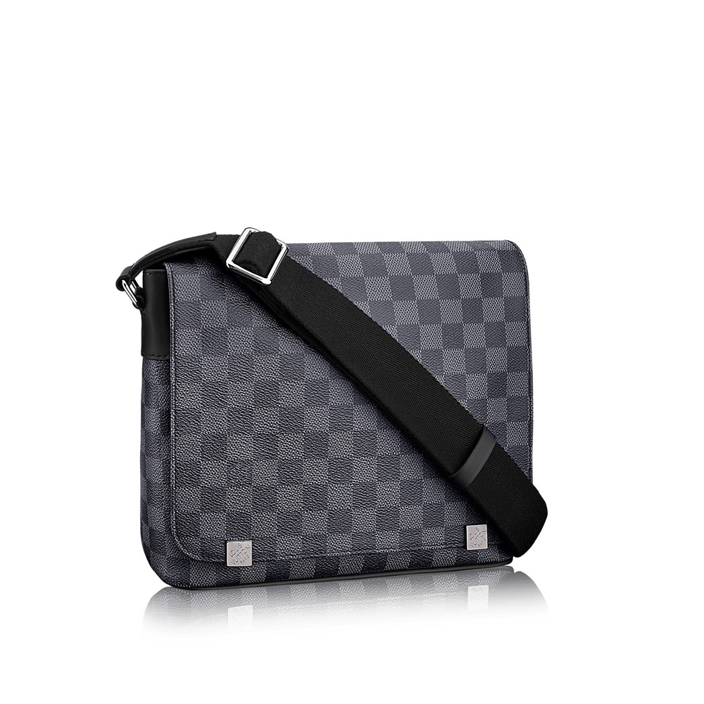 Louis Vuitton Damier Graphite Canvas Cross Body Bag District MM N41029