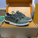 Louis Vuitton Trainer Sneaker 1AKDJ0