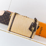 Louis Vuitton Express PM Beige M29552