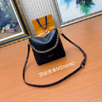 Louis Vuitton Multipass Mini M2A840