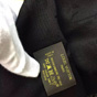Louis Vuitton Monogram V Fur Shawl M75776 - thumb-3