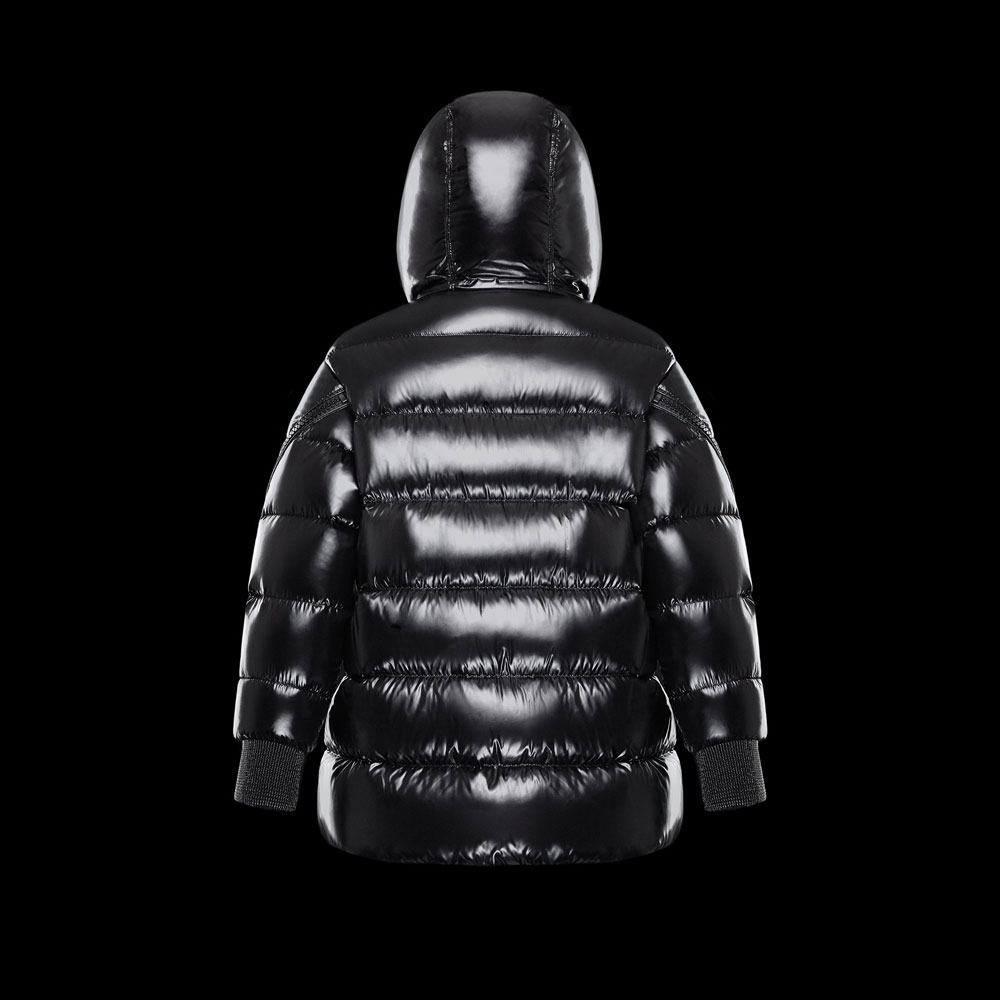 Moncler Liriope in Short outerwear 14679657708397657 - Photo-2