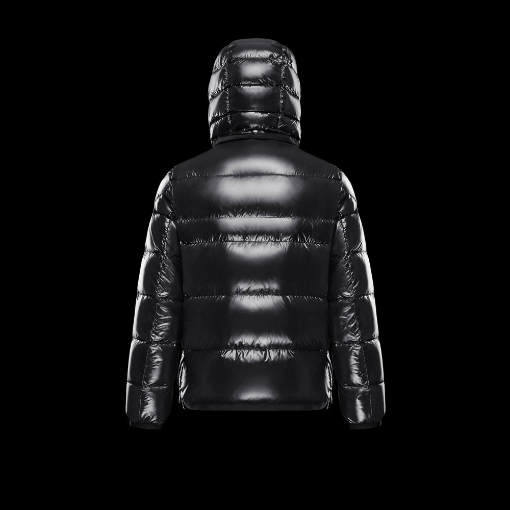 Moncler HARRY in Outerwear for men 367268775394402 - Photo-2