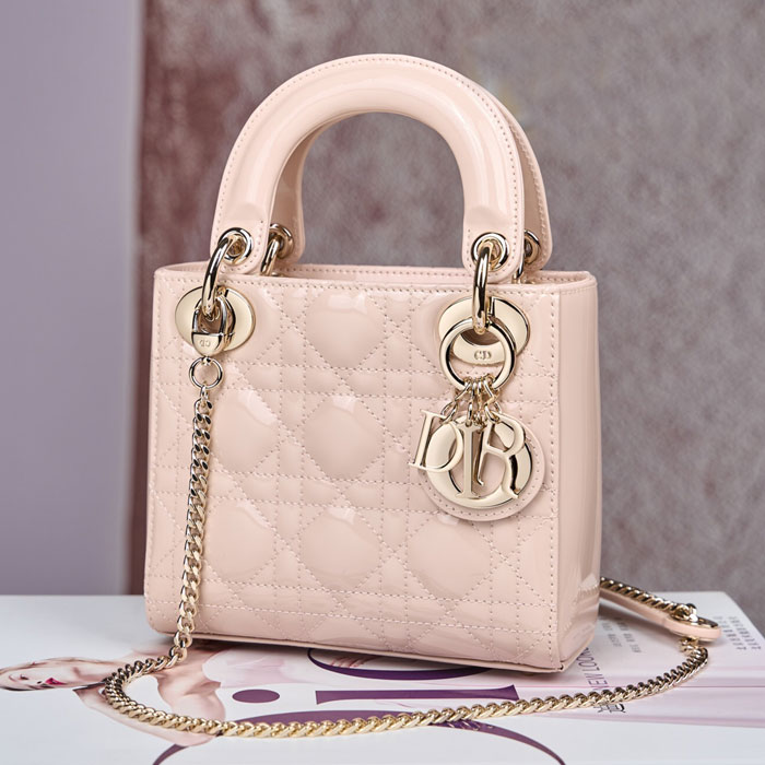 Authentic Review from Emily Dawson - Barrie,Canada