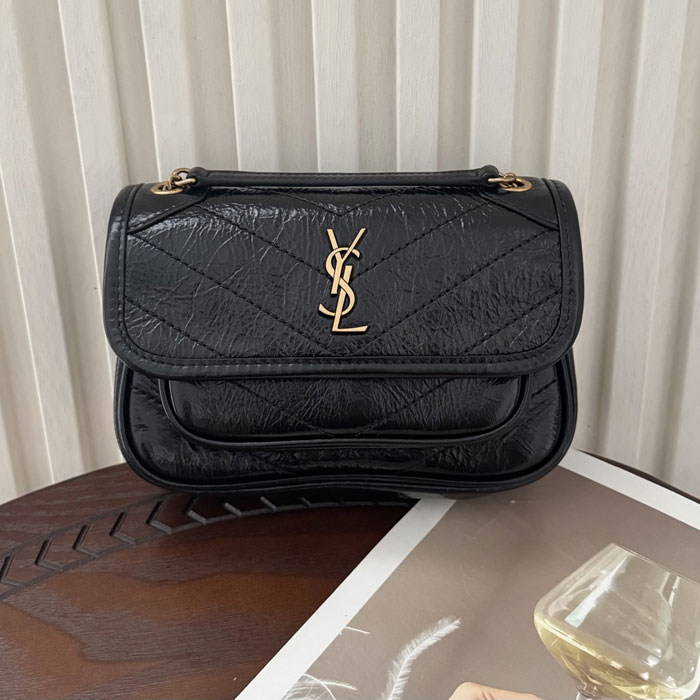 Authentic Review from Emma Sullivan - basildon,United Kingdom