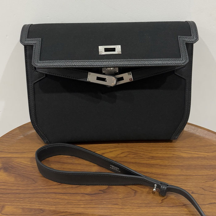 Authentic Review from Victoria Bergs - Ostervra,Denmark