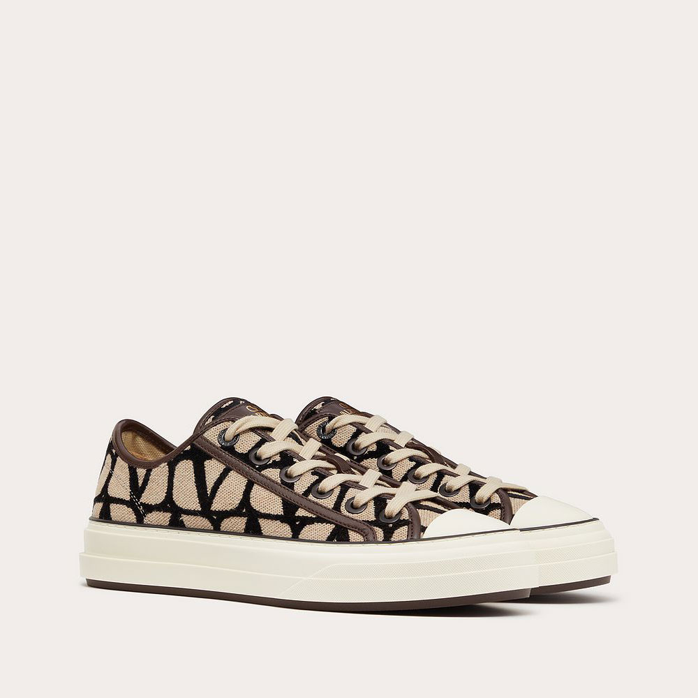 Valentino Garavani Toile Iconographe Totaloop Low-Top Sneaker 2W0S0GX4RWC6ZN - Photo-2