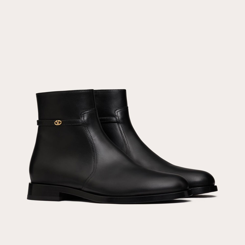 Valentino Mini Vlogo Signature Calfskin Boot 5Y2S0I29EEY 0NO