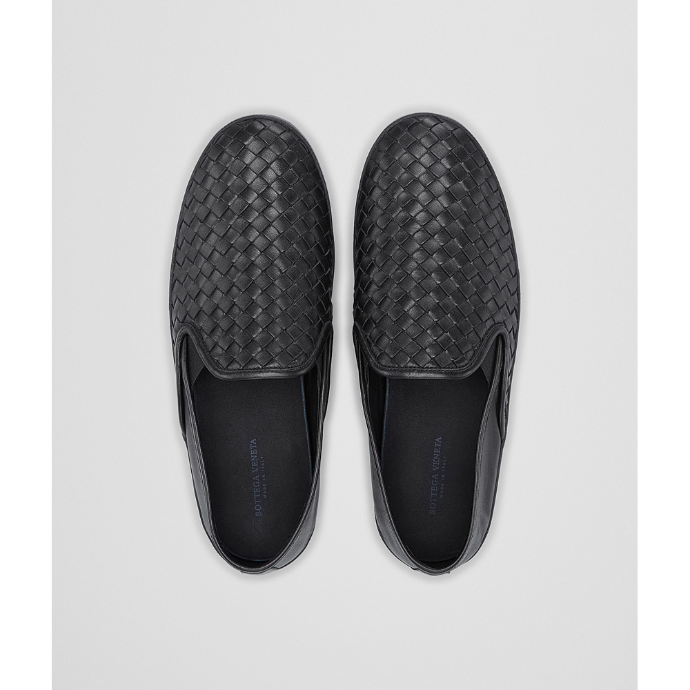 Bottega Veneta outdoor slipper in nero intrecciato nappa 44747275PT - Photo-3