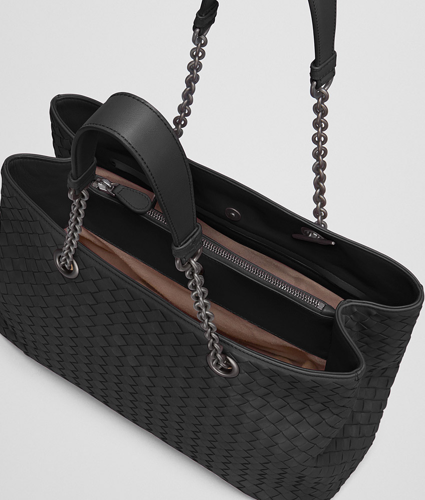 Bottega Veneta medium tote bag in nero intrecciato nappa 45306116AK - Photo-3
