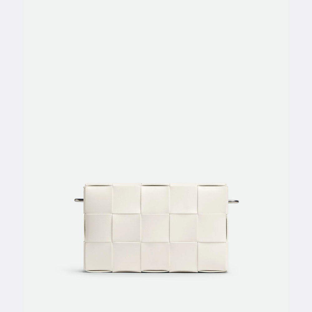 Bottega Veneta Cassette With Versatile Strap in White 741777 V2XU 18482 - Photo-3