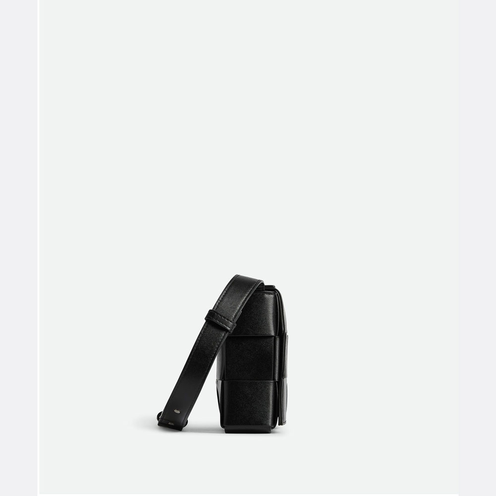 Bottega Veneta Speed Cassette in Black 765897 V3KK 08803 - Photo-2