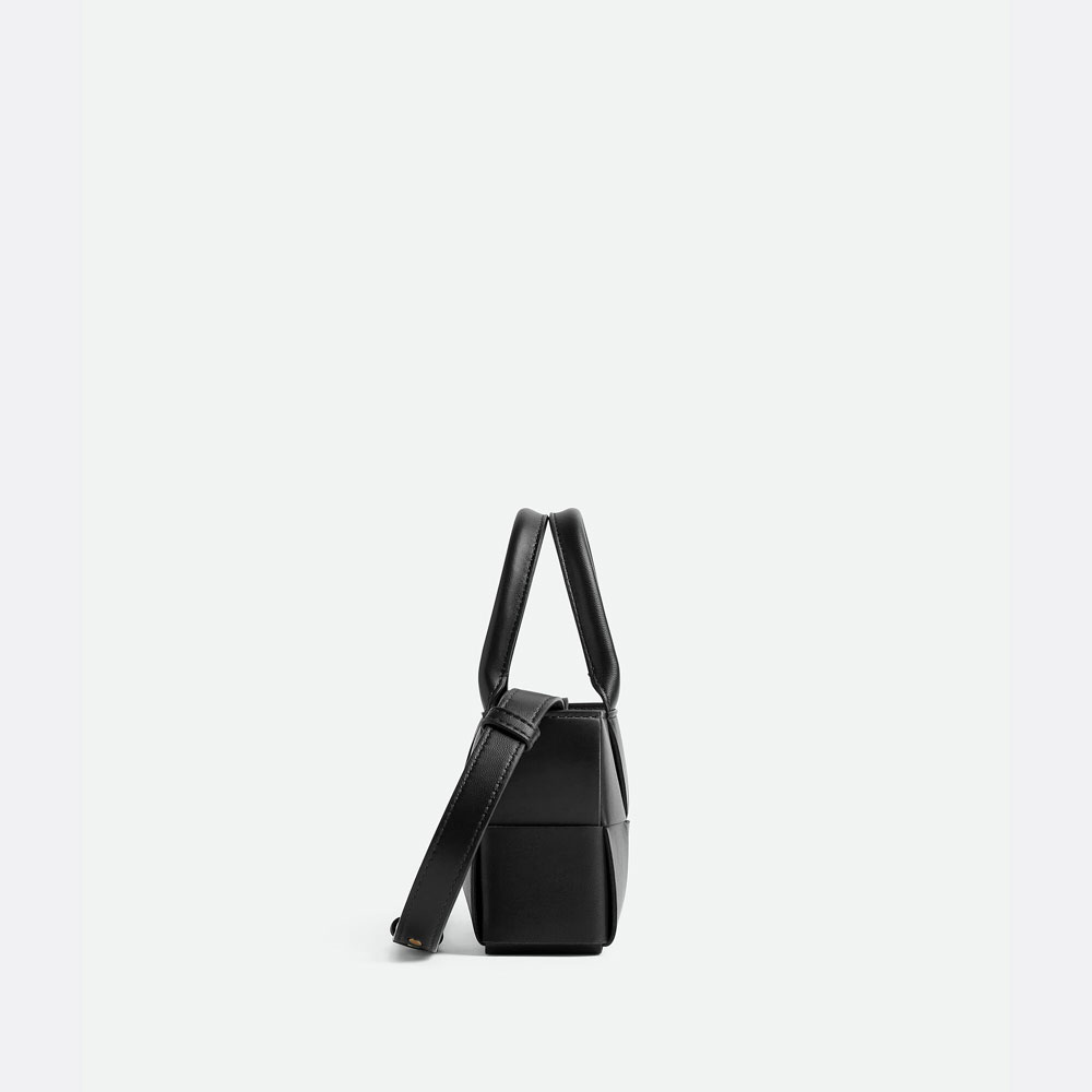 Bottega Veneta Mini East-West Arco Tote in Black 776778 VCQC 28425 - Photo-2