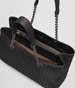 Bottega Veneta medium tote bag in nero intrecciato nappa 45306116AK - thumb-3