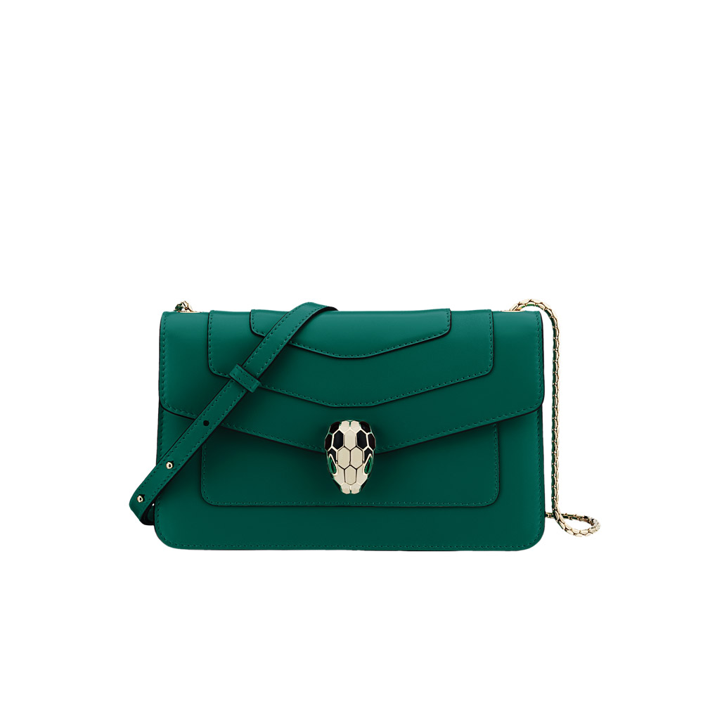 Bvlgari Flap cover bag Serpenti Forever in emerald green calf 38065