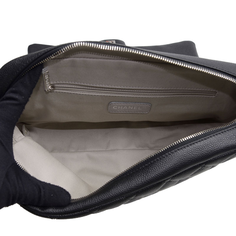 Chanel Easy Flap Bag in Medium Caviar A67742 Y30856 94305 - Photo-4
