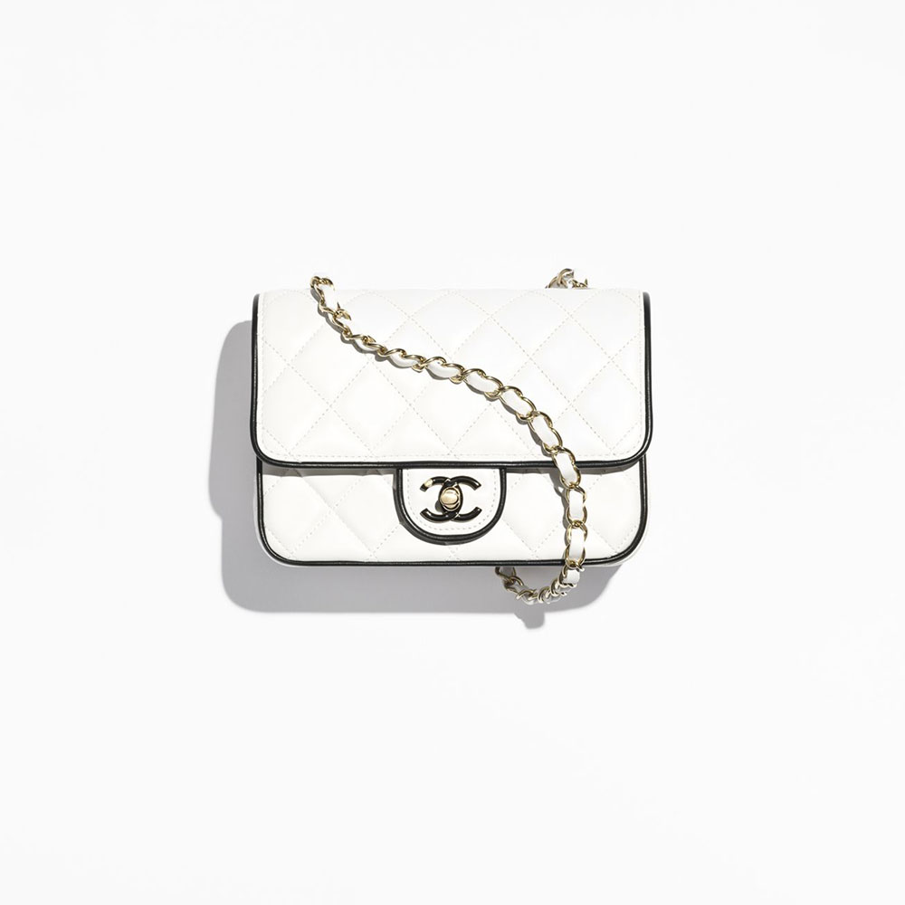 Chanel Mini flap bag in white black AS5151 B19381 NAFJQ