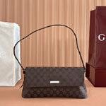 Gucci Madison Medium Shoulder Bag Dark Brown 874744 FAF7X 2543