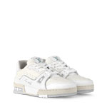 Louis Vuitton Trainer Sneaker in White 1ACP1N