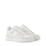 Louis Vuitton Trainer Sneaker in White 1AHDJ4